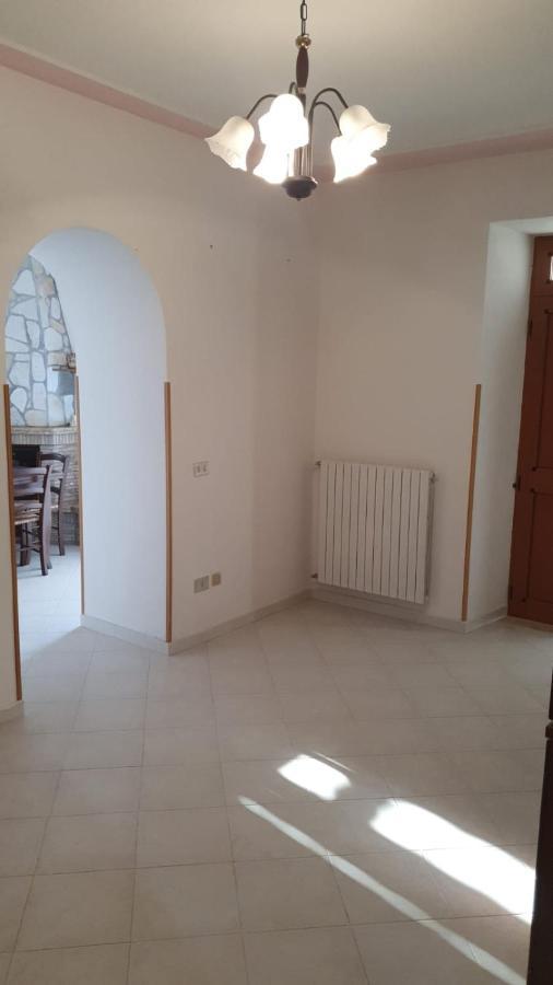 Appartamento "Al Borgo Antico" Aieta ภายนอก รูปภาพ